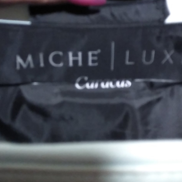 Purse - Picture 3 of 12